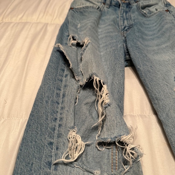 Jeans - Picture 2 of 5